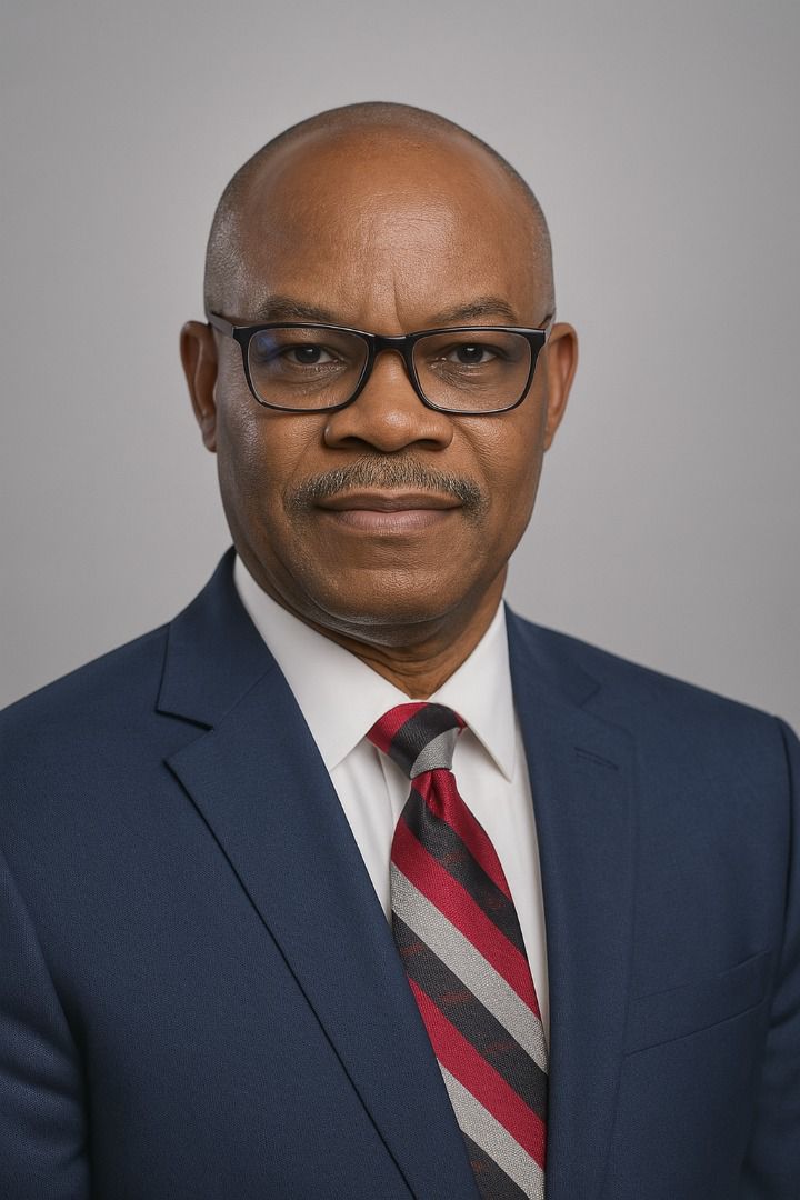 Air Vice Marshal Moses Onilede (retired)